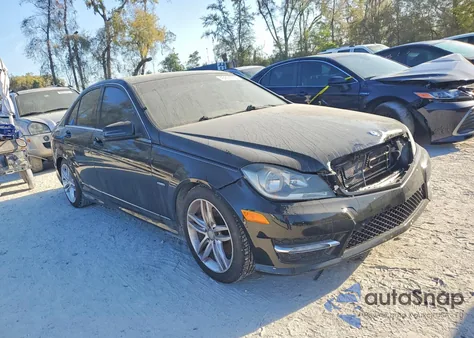 2012 Mercedes-Benz C 250 from USA, damaged, VIN WDDGF4HB0CR199454